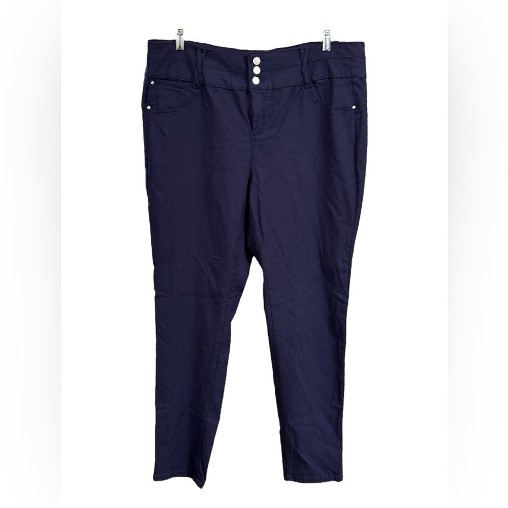 : Almost Famous Women's Jeans Size 22 Stretch Blue Denim High Waist 3-Buttons